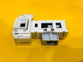 Замок люка (УБЛ) Bosch 3 контакта,белое Rold 421470