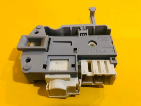 Замок люка УБЛ Indesit Ariston 3 контакта мгновенное действия 254755